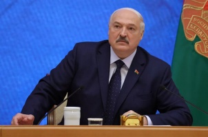 Лукашенко назвал себя уходящим президентом