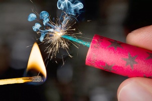 Можно ли физлицу ввезти из-за границы в Беларусь фейерверки (пиротехнические изделия)?