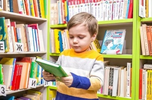 Госстандарт запретил часть изданий мировой детской литературы. Чтение тоже может навредить