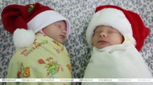 В Беларуси с 1 февраля выросла сумма, которую семья получит при рождении одновременно двух и более детей