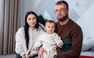 Семейная пара из Барановичей собирает огромную сумму на лечение сына