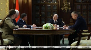 Лукашенко рассказал о встрече с представителями Зеленского