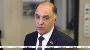 Вольфович призвал белорусов воздержаться от поездок в приграничные области России