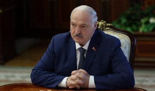 Лукашенко: "партия войны" стремится затянуть конфликт на Украине