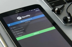 В Беларуси могут заблокировать Spotify. Что произошло
