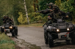 В условиях, близких к боевым. Белорусская милиция сдала экзамен на готовность к любым сценариям