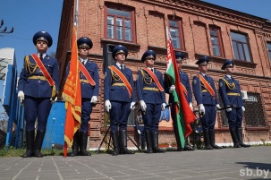 В Бресте открыли мемориальную доску в память о бойцах легендарной дивизии