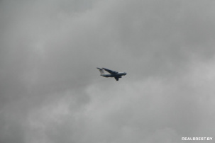 Брестчане сбились со счета: много самолетов Ил-76 пролетели над городом