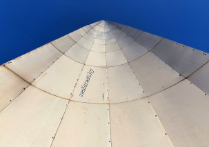 Вандалы снова добрались до Штыка-обелиска в Брестской крепости