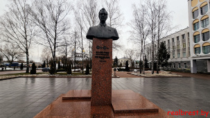 Памятник Петру Мироновичу Машерову в Витебске