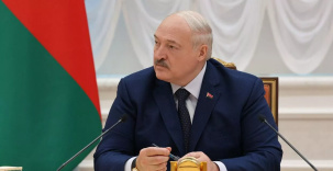 Спасибо "западникам": Лукашенко прогнозирует рост белорусской экономики