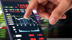 Рынок сжимается: почему число эмитентов и объемы сделок в Беларуси продолжают падать