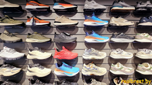В Бресте открылся магазин «Левый Правый»: кроссовки Strobbs и Baasploa без переплат