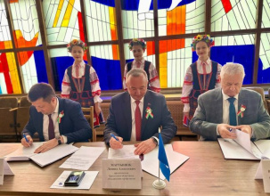 Областное объединение профсоюзов подписало Соглашение о сотрудничестве с ветеранской общественной организацией и областным комитетом «БРСМ»