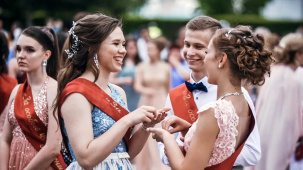 Выпускные вечера пройдут в пятницу в школах Беларуси