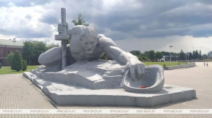 Песни о мире, подвиге, любви. В Бресте рассказали, какие артисты выступят на концертах 22 июня