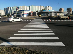 Диагональный пешеходный переход обустроили на перекрёстке ул. Луцкой и Волгоградской