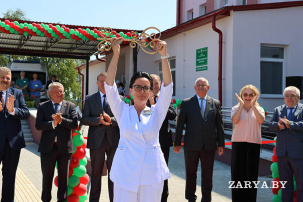 На Столинщине после реконструкции открыли больницу