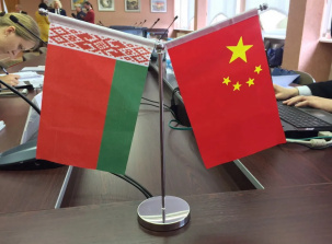 Китай планирует выдать Беларуси новый льготный кредит