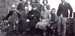 После войны его пехотный полк перевели в Брест-Литовск