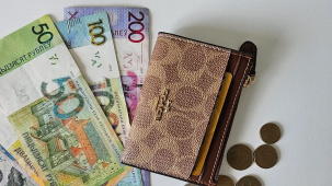 Какие медианные зарплаты в регионах Беларуси – смотрим статистику