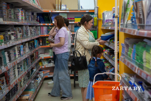 Каков школьный ассортимент от белорусского производителя образца 2025 года?