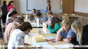 Вузы посчитали конкурс и проходные баллы на платное обучение в 2025 году