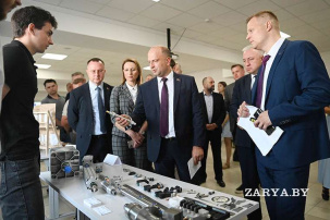 Министр экономики Юрий Чеботарь посещает Брестскую область