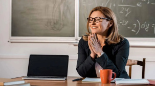 Какие зарплаты получают учителя в Беларуси. Узнали цифры