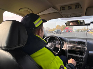 Сотрудники ГАИ уделяют внимание местам, отведенным для парковки инвалидов. Какой штраф?
