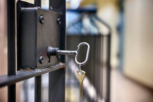 В Беларуси могут освободить 50 заключенных – кто над этим работает