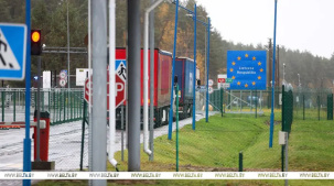 МИД: более тысячи литовских фур в Беларуси переместят на спецстоянки в районе "Котловки"