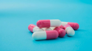 Чиновница из Минздрава попалась на взятке за контракты на лекарства