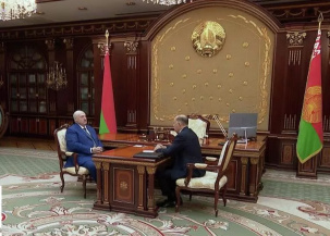 Лукашенко: ситуацию с литовскими фурами предстоит решать дипломатам двух стран