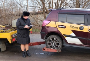 В Бресте судебные исполнители наложили арест на автомобили должников