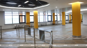 В каких случаях занятия в школе могут отменить из-за погоды, напомнили в Минобразования