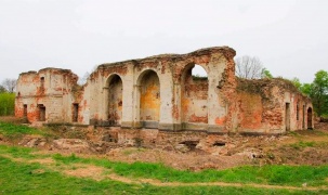 Руины монастыря бернардинок в Бресте ждет консервация