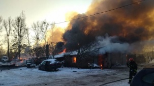 Подробности о пожаре на складе пиротехники в Бресте рассказали в МЧС