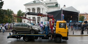 Автомобили нарушителей станут эвакуировать с мест для зарядки электромобилей?