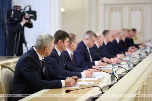 "Разговор будет короткий". Лукашенко предупредил бизнесменов, которые решат нажиться на преступных махинациях