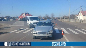 В Бресте легковушка на пешеходном переходе сбила 8-летнего мальчика