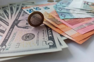 Страсти по доллару: ждать ли скачка курса в марте. Мнение