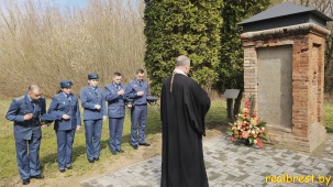 Открытие реконструированного Брестской таможней памятника генералу Пхеидзе