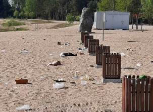 «Коммунальник» ликвидировал стихийную свалку на «Брестском море»