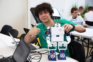 Ребята Брестчины представят область на чемпионате по робототехнике в Китае