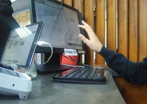 Как содействие налоговикам и признание вины кассира суши-бара в Бресте уменьшило штраф в 60 раз