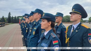 Присягу в Брестской крепости приняли 49 новобранцев МЧС