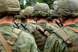 В Беларуси начали призывать отлынивающих аграриев – уже набрали батальон