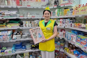 «Продавцы – люди с невероятным запасом выносливосливости»: жительница Давид-Городка рассказала о своей работе