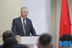 Румак рассказал, сколько белорусов по данным властей проживают за пределами страны